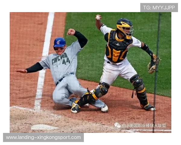 棒球外场配合双杀为球队守住胜局立下汗马功劳